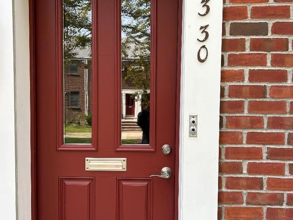 163-30 17th 4297, Whitestone NY 11357