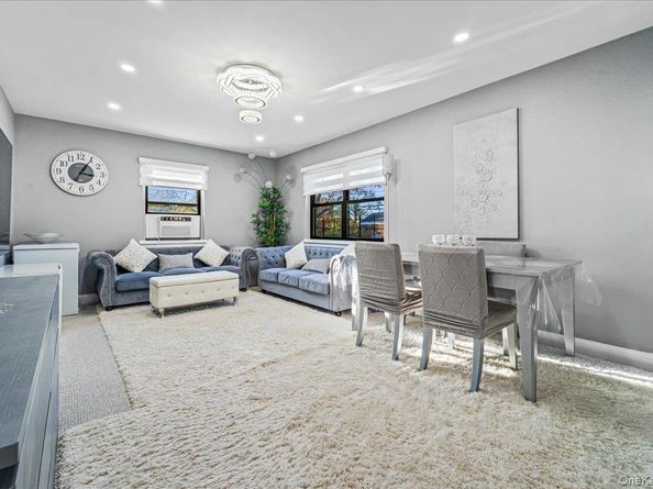 217-08 73 Avenue 383A2, Bayside NY 11364