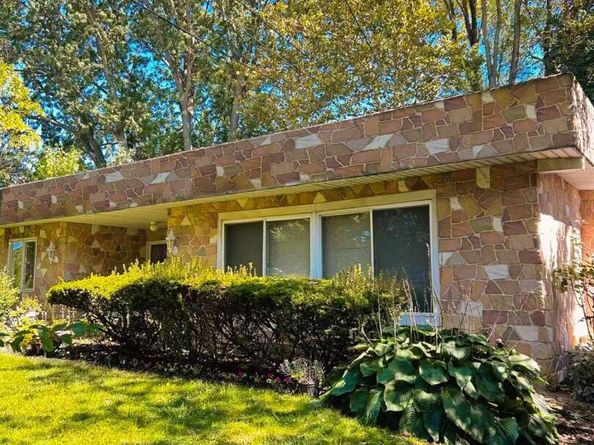 165 Scott Avenue, Deer Park NY 11729