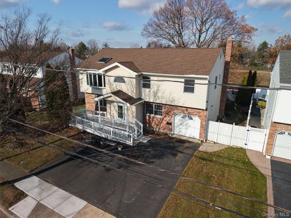 106 Harrison Avenue, Bethpage NY 11714