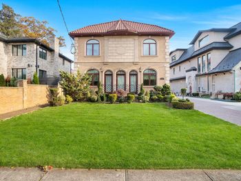 181-30 Tudor Road