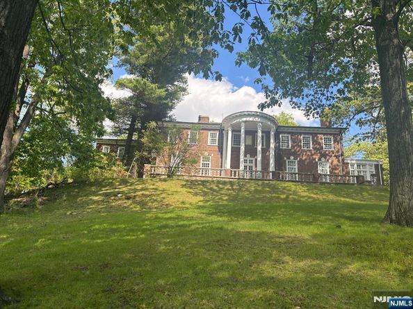 277 Walnut Street, Englewood NJ 07631