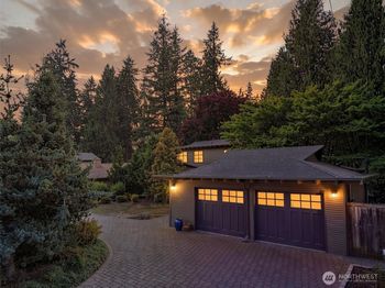 12838 NE 73rd Street