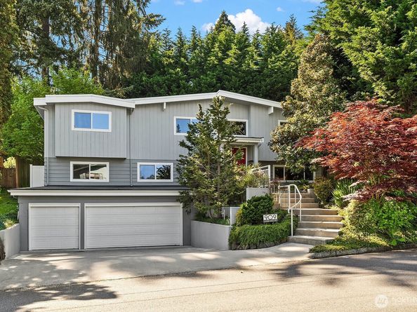 909 110th Avenue SE, Bellevue WA 98004