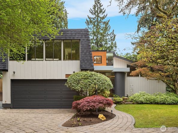 10020 NE 27th Street, Bellevue WA 98004