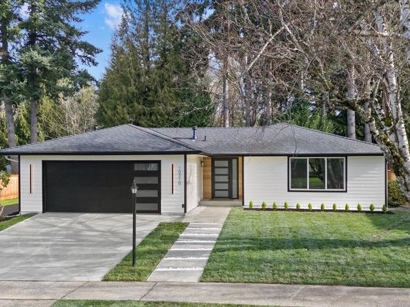 10210 163rd Avenue NE, Redmond WA 98052