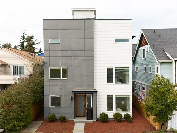 522 N 104th Street, Seattle WA 98133