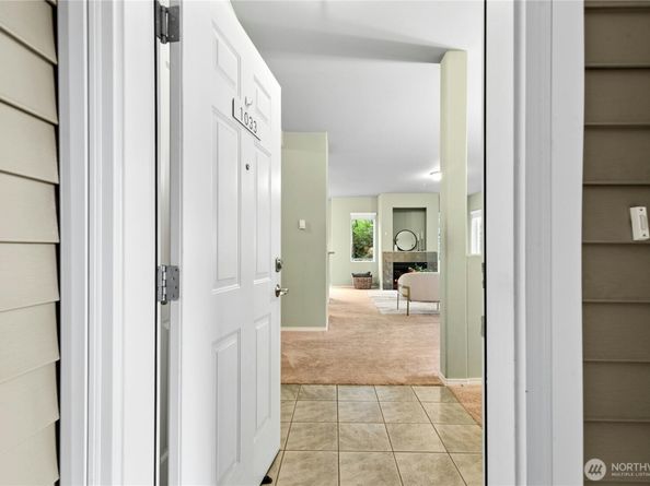 14915 38th Dr SE II1033, Bothell WA 98012