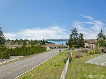 9808 NE 33rd Street
