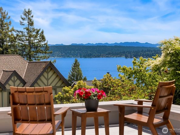 4529 E Laurel Drive NE, Seattle WA 98105