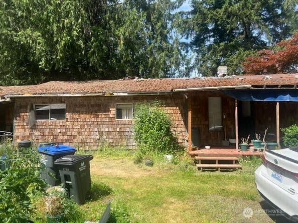 10395 NE Pine Way, Bainbridge Island WA 98110