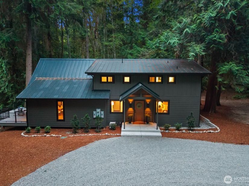 12930 SW 204th Street, Vashon WA 98070