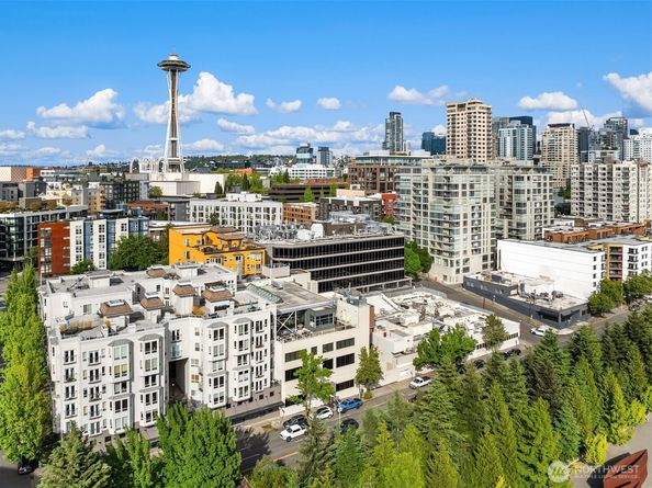 3028 Western Avenue 501, Seattle WA 98121