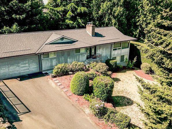 425 SW 183rd Street, Normandy Park WA 98166