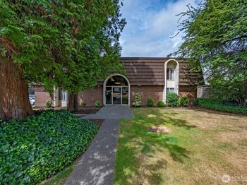 11010 NE 68th Street