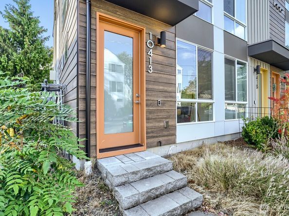 10413 Alderbrook Place NW, Seattle WA 98177