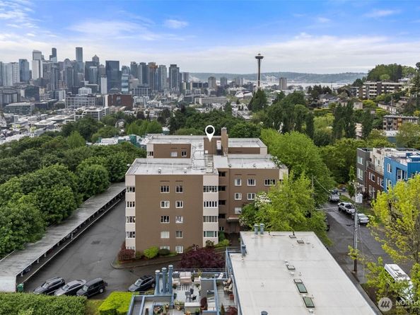 1800 Taylor Avenue N 210, Seattle WA 98109