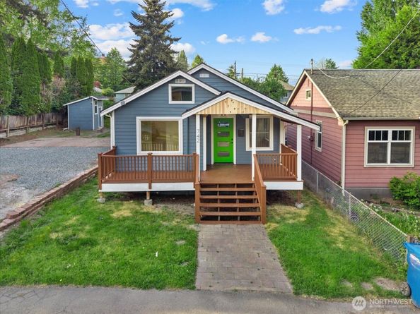 742 S Director Street, Seattle WA 98108
