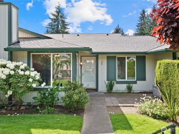 520 S 323rd Place