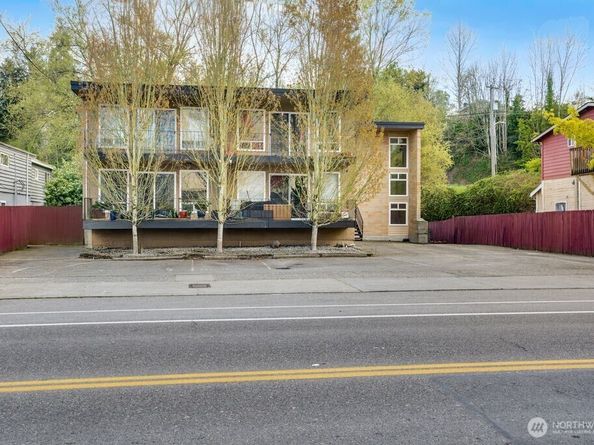4525 S Henderson Street 302, Seattle WA 98118