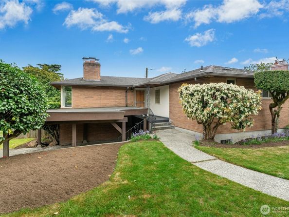 5803 Oberlin Avenue NE, Seattle WA 98105