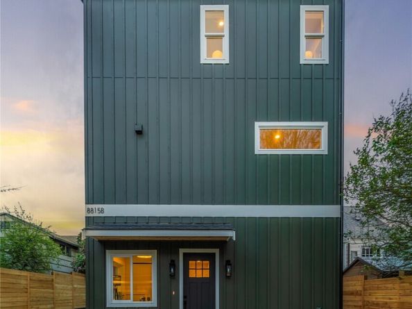 8815 Densmore Avenue N B, Seattle WA 98103