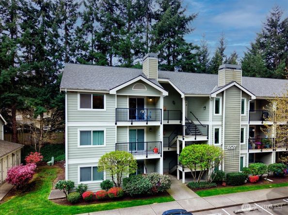6527 200th Street SW 301, Lynnwood WA 98036