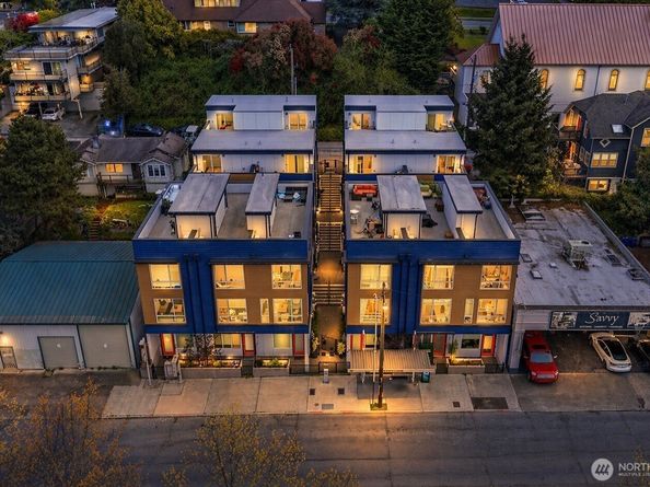 3216 15th Avenue W B, Seattle WA 98119