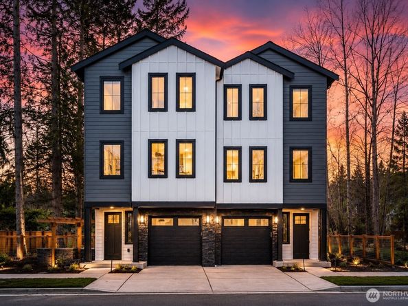 539 NW Juniper Street, Issaquah WA 98027