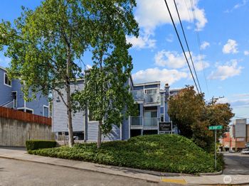 8812 20th Avenue NE