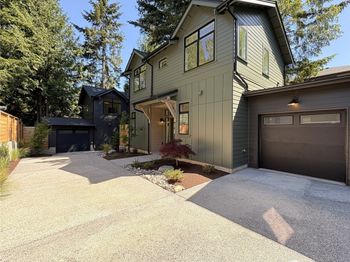 3026 NE 95th Street