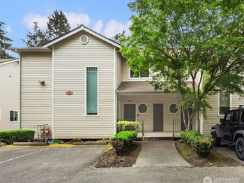 1006 37th Street SE