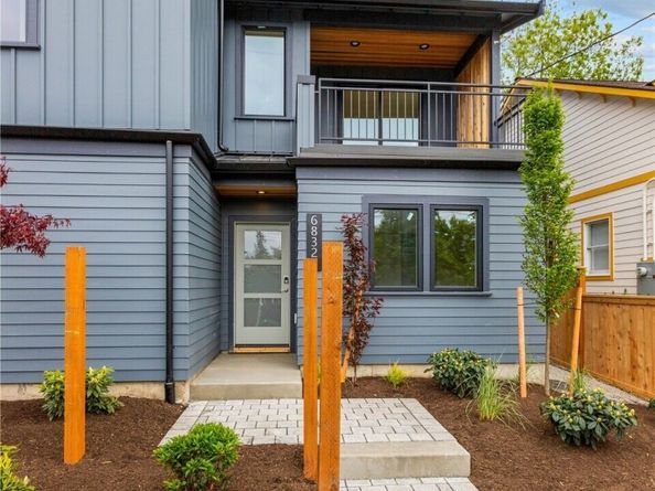 6832 47th Avenue NE B, Seattle WA 98115