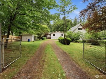 4236 Locker Road SE