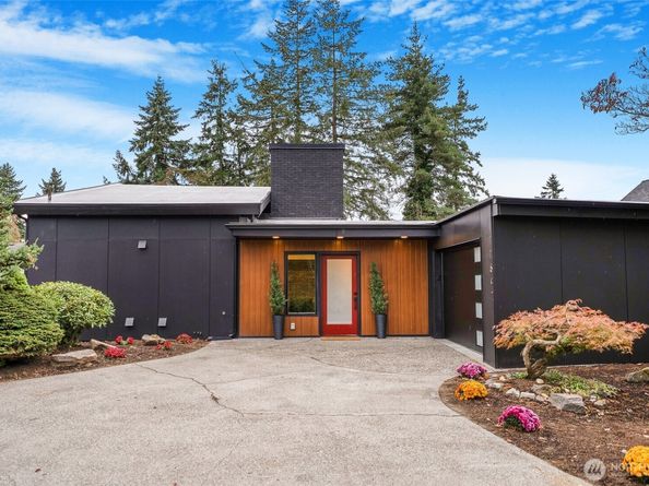 11647 Beacon Avenue S, Seattle WA 98178