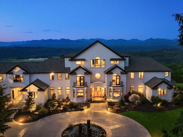 26408 NE 70th Street, Redmond WA 98053