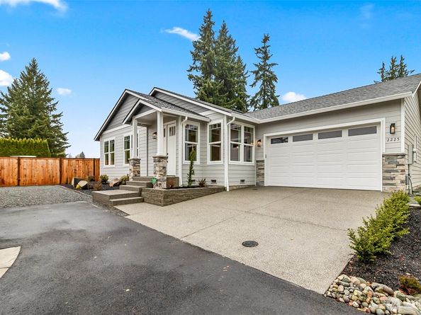 2227 124th Street SE, Everett WA 98208