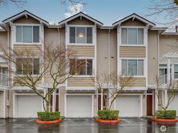 11895 NE 163rd Place 203, Bothell WA 98011