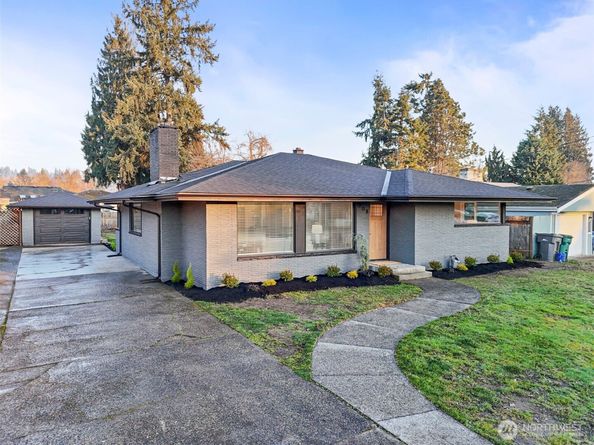 208 J Street NE, Auburn WA 98002