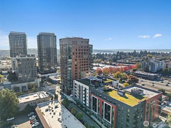 1085 103rd Avenue NE