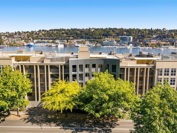 1504 Aurora Avenue N 101, Seattle WA 98109