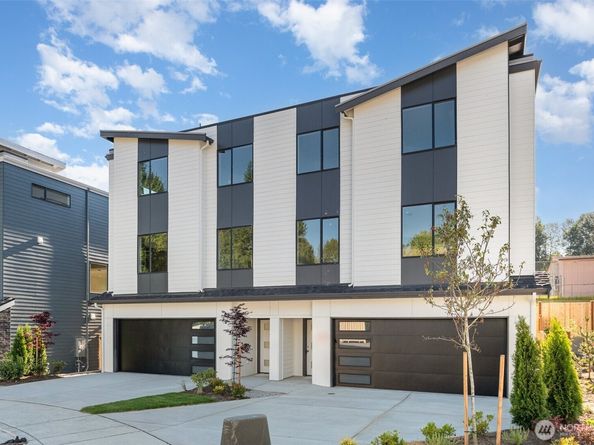 1524 243rd Place SW B, Bothell WA 98021