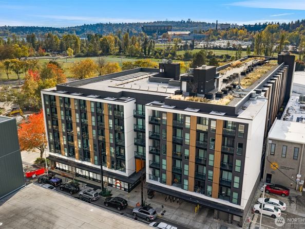 4609 Union Bay Place NE 551, Seattle WA 98105