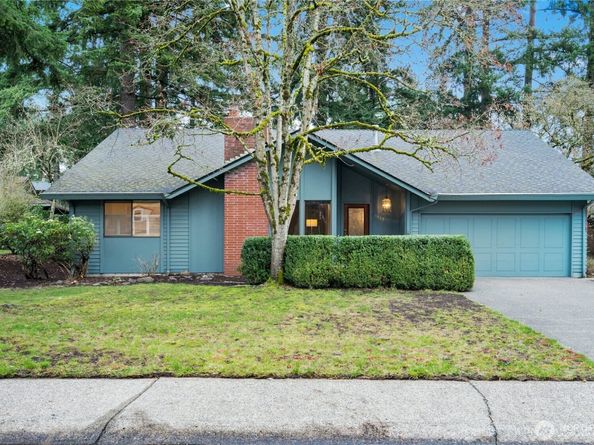 1912 161st Avenue NE, Bellevue WA 98008