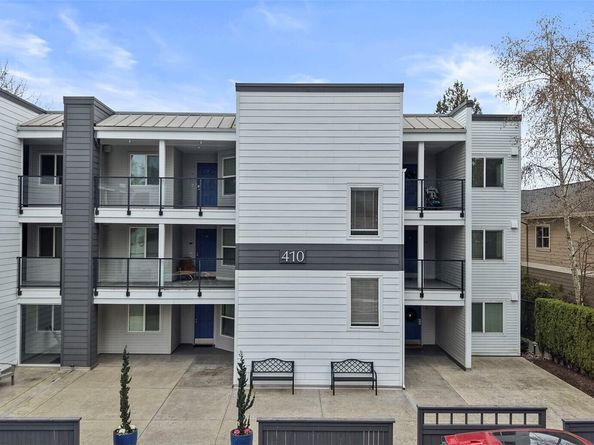410 2nd Avenue S 207, Kirkland WA 98033