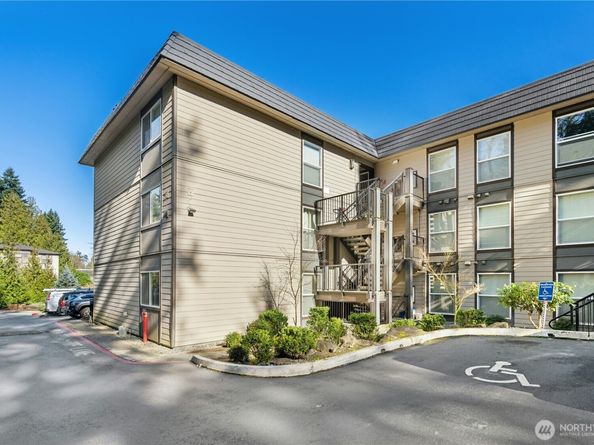9515 NE 180th Street C101, Bothell WA 98011