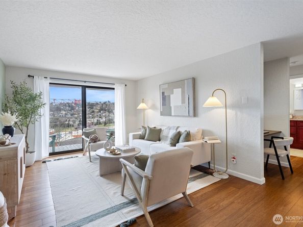 2625 13th Avenue W 302, Seattle WA 98119