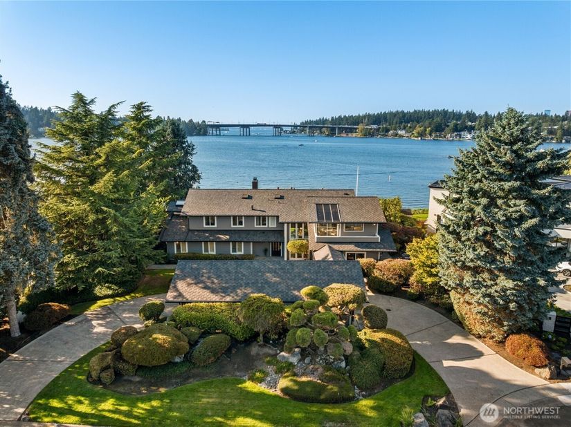 106 Cascade Key, Bellevue WA 98006