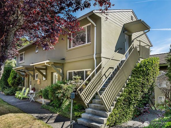 4818 Terrace Drive NE, Seattle WA 98105