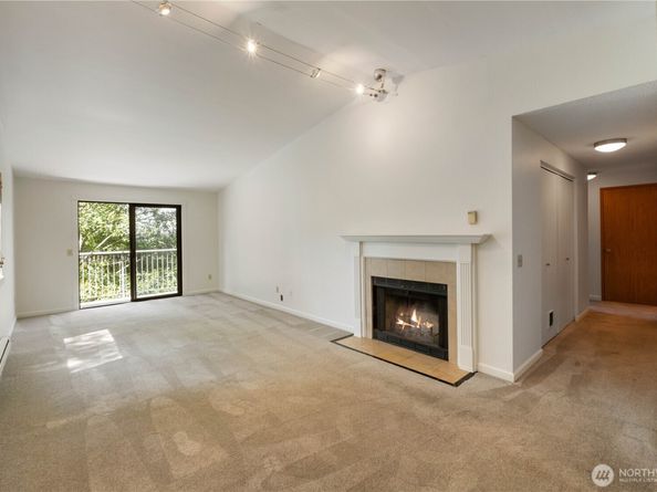 13235 12th Avenue SW 733, Burien WA 98146